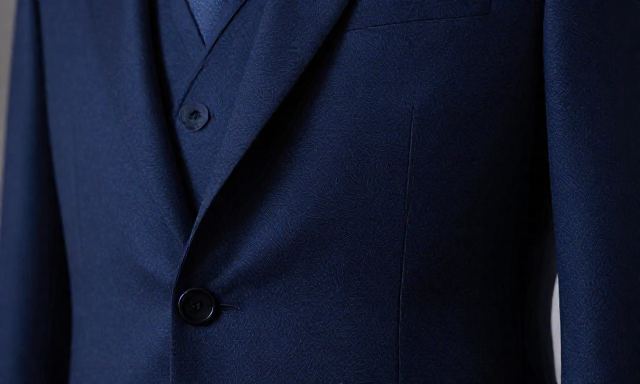 재단사 관련 이미지 - 기성복과 맞춤 수트 사이, 제대로 된 재단사의 손길이 만드는 한 끗 차이의 디테일